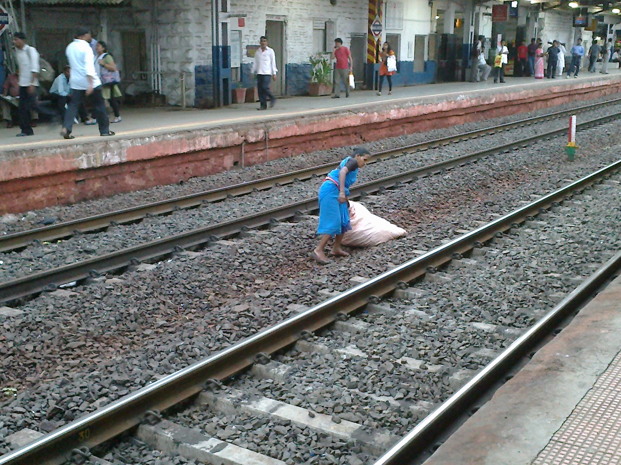 Railway cleaning woman